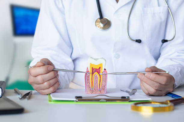 Best Dentist for Tooth Abscess  in Riverdale, GA