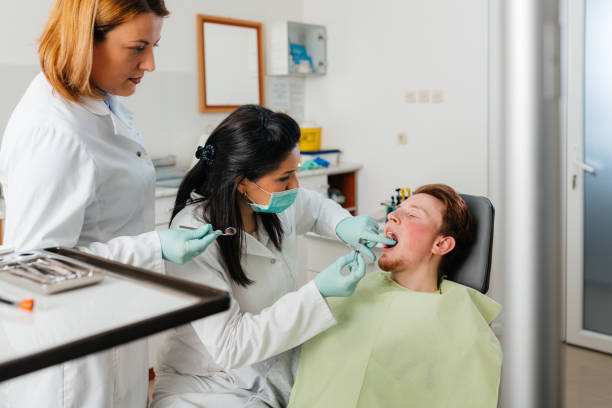 Emergency Gum Pain Relief in GA